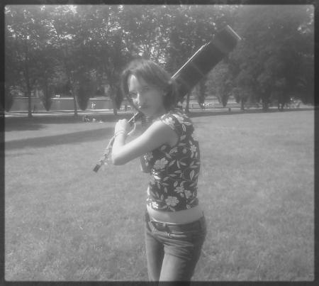 GOnna knOck yOu with my Guitar...